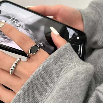 Stylish Gothic Geometric Band