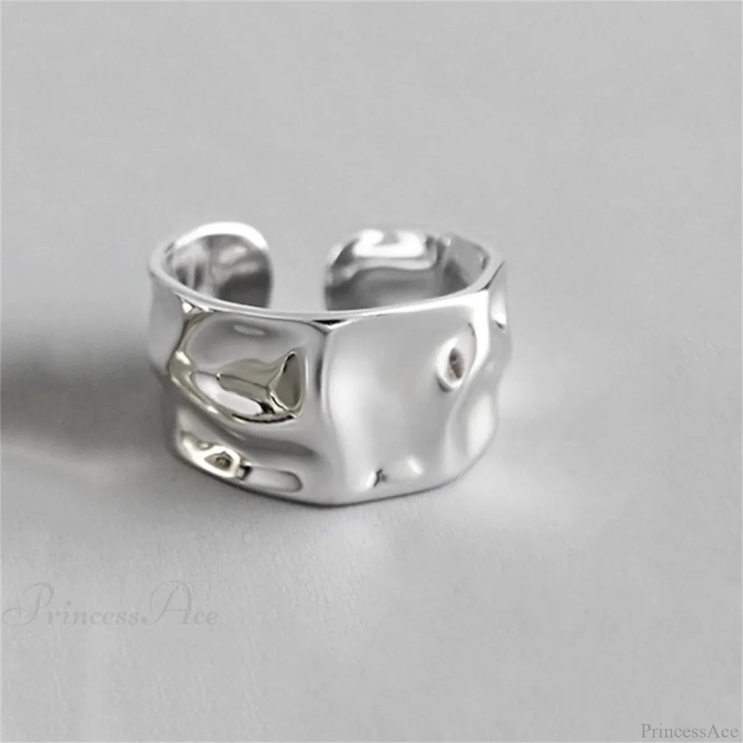 Stylish Silver Simple Gothic Ring gold2