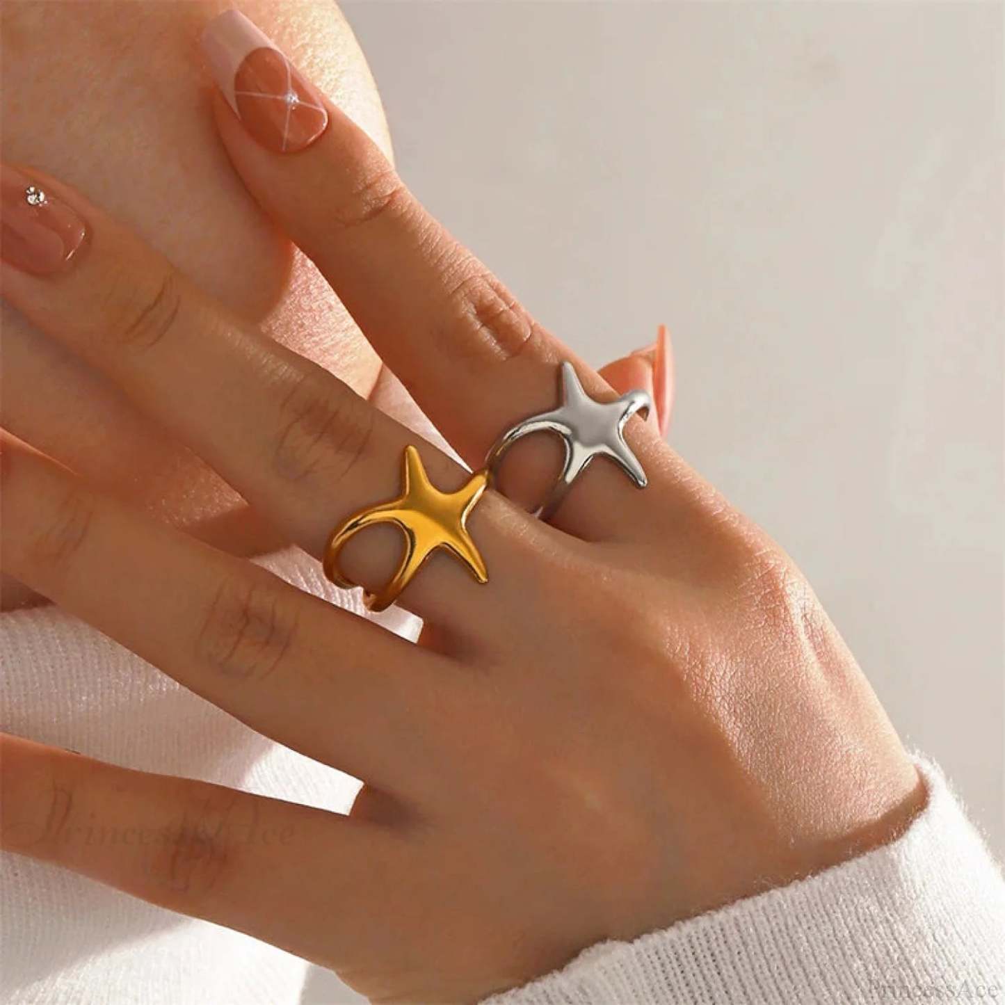 Stylish Starfish Dark Ring resizable / Silver