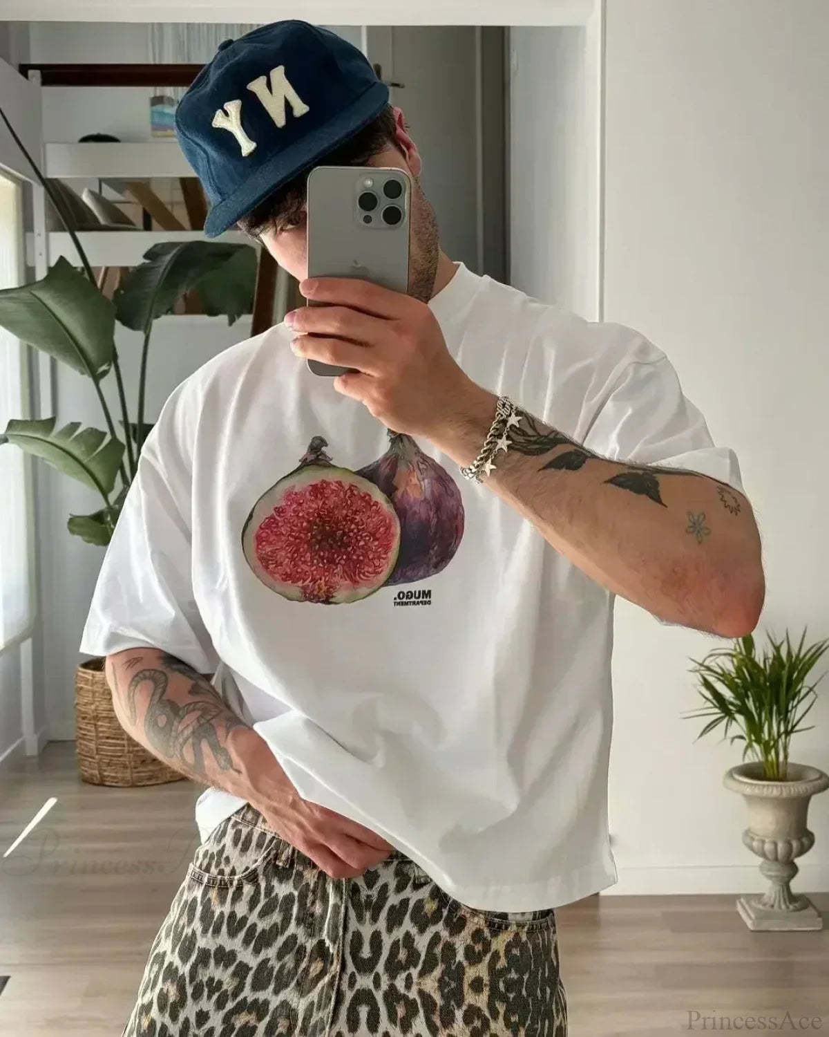 Summer Cherry Graphic T-shirt white2 / S t-shirt-250223