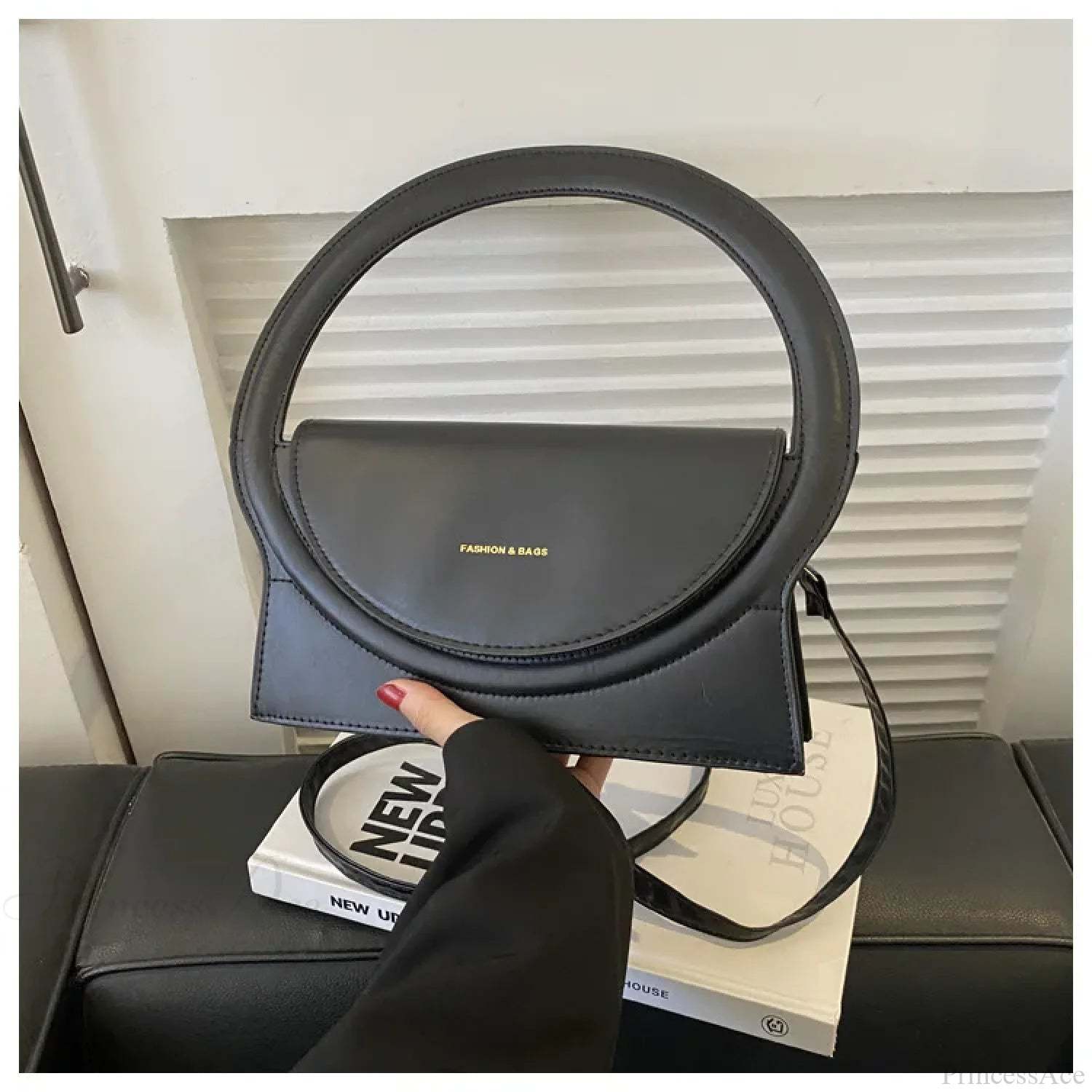 Top Brand Round Handle Luxury Leather Crossbody Handbag Black handbag-250126