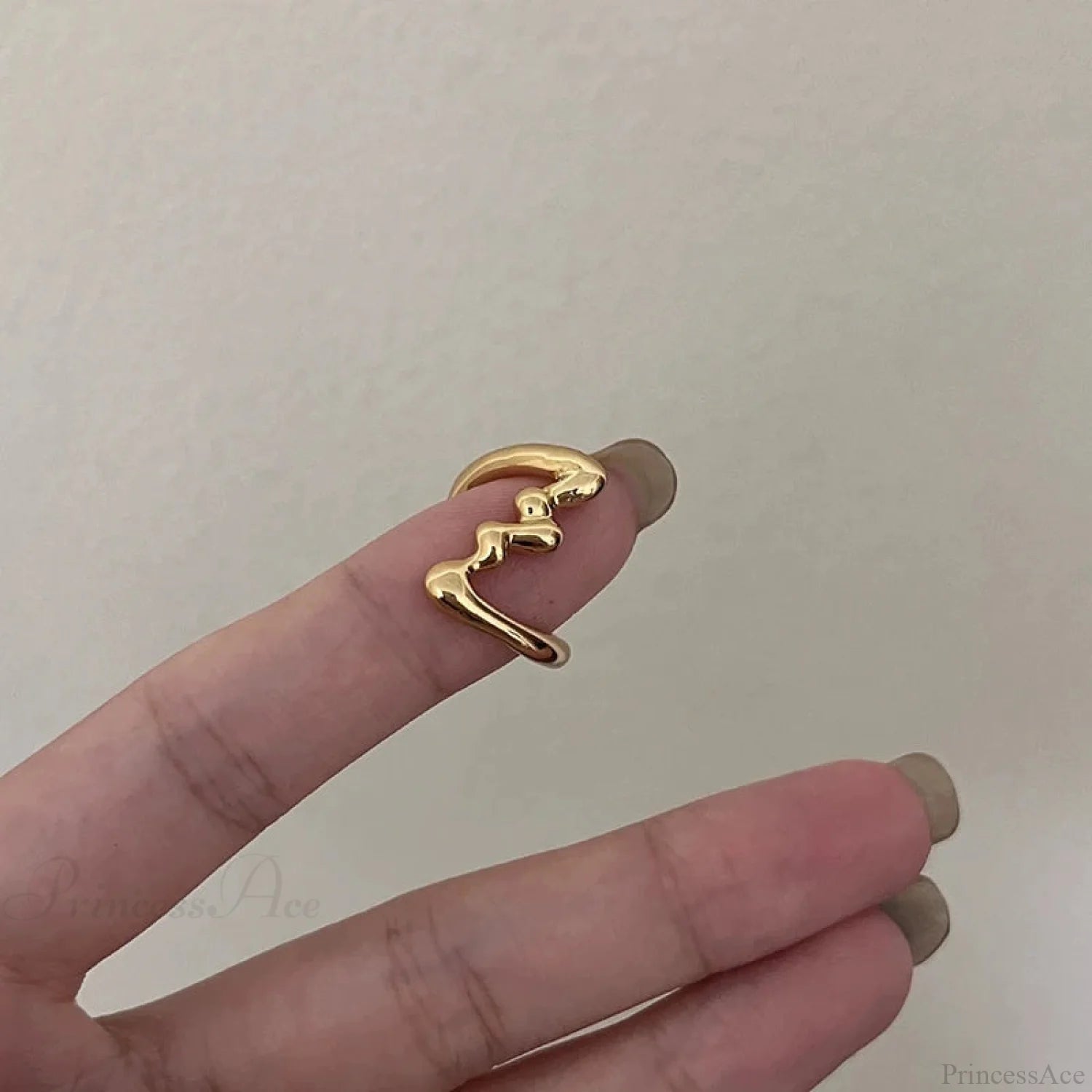 Unpredictable Copper Undulation Medieval Ring glod