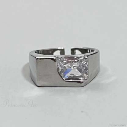 Unpredictable Cross Star Gothic Ring silver05