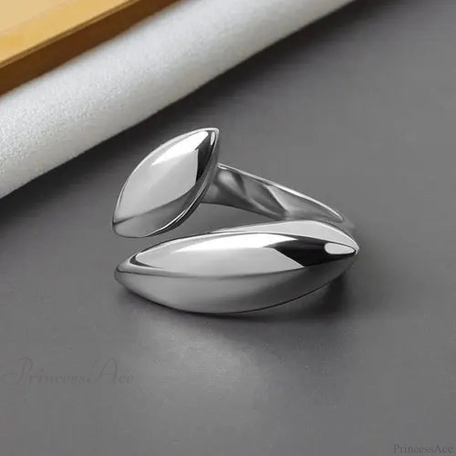 Unpredictable Cross Star Gothic Ring silver08