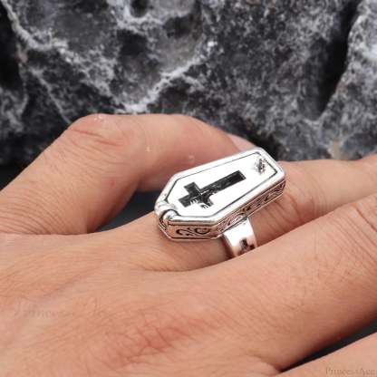 Vintage Style Skull Coffin Gothic Ring 7 / sliver