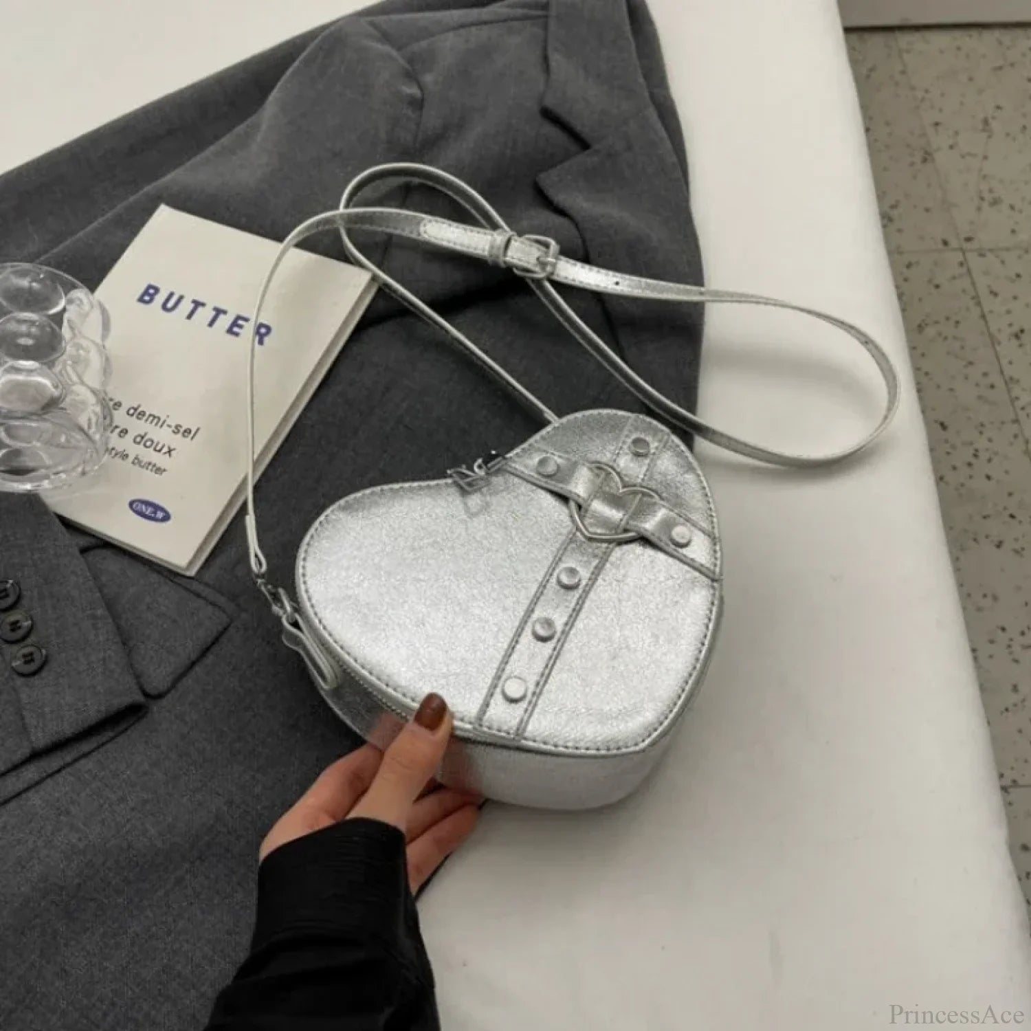 Y2K Rivet Heart-Shaped Crossbody Bag Sliver crossbody-250126