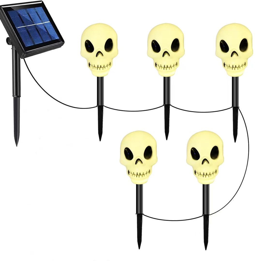 👻Balenie 6 solárnych halloweenskych zemných LED svetiel🎁