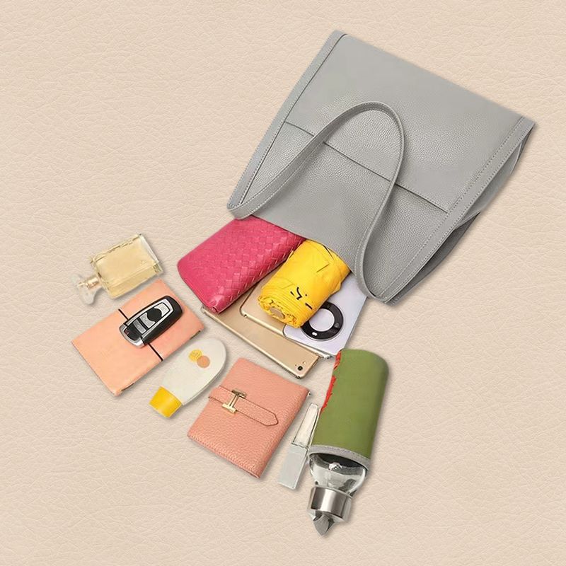 Jednoduchá monochromatická prémiová kabelka👜