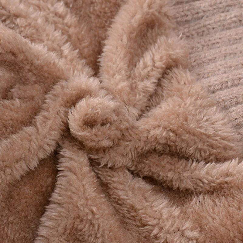 štýlová, hrubá pletená zimná čiapka s teplou pokrývkou tváre a šatkou