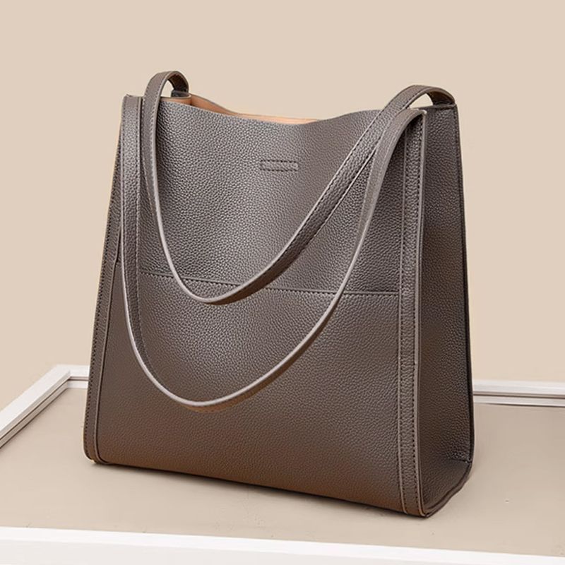 Jednoduchá monochromatická prémiová kabelka👜