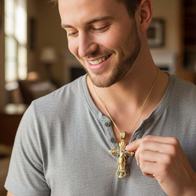 Naszyjnik z zawieszką przedstawiającą Jezusa