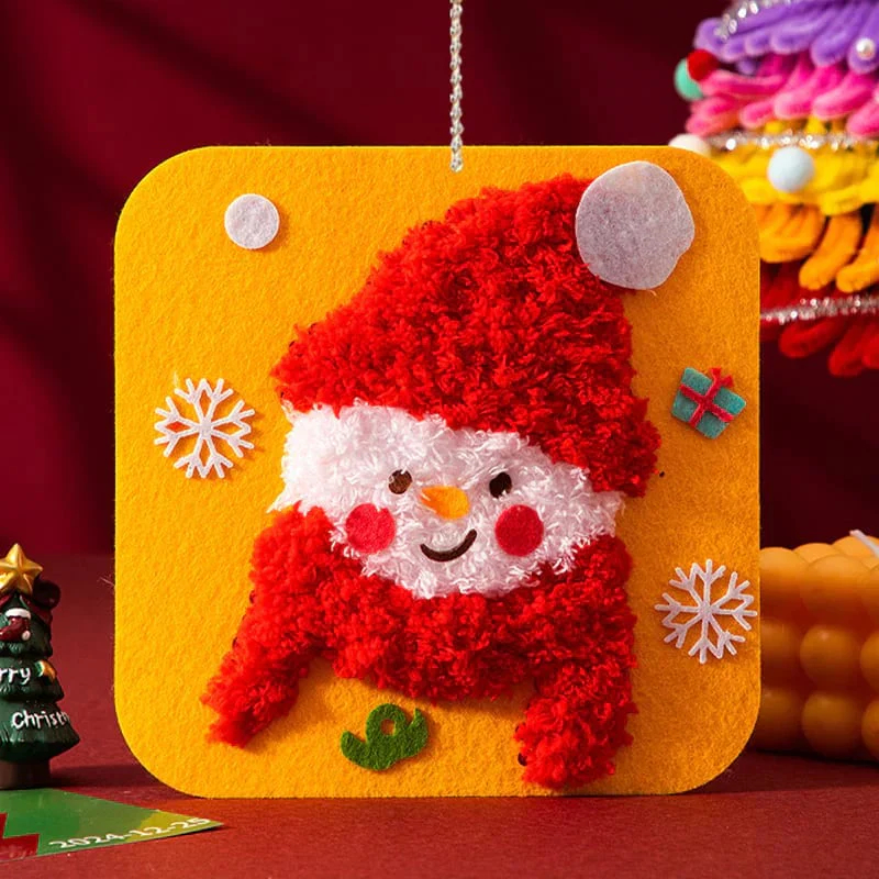 Kúpte 1 kus a získajte 1 kus zadarmo - sada na vyšívanie vianočných bábik