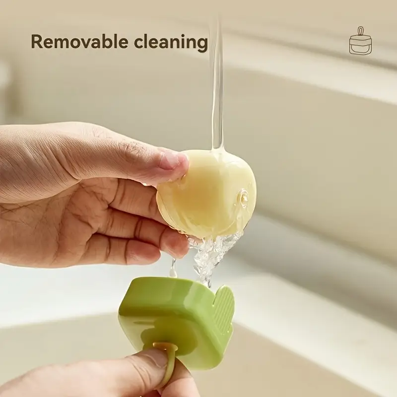 1pc washable hair remover for clothes square portable hair remover Product details 5
