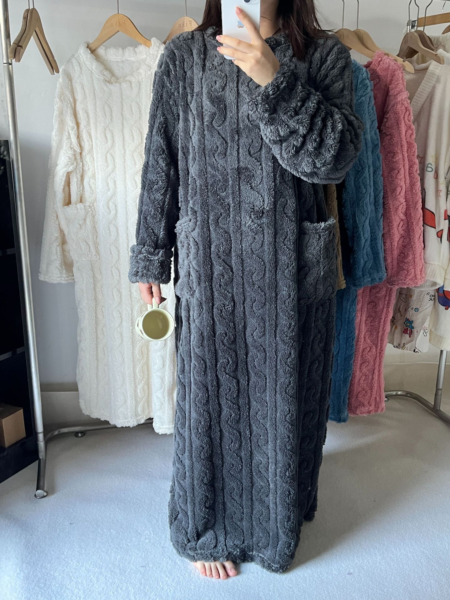 💟Hrejivý darček🎀Zimné koralovo-zamatové domáce oblečenie🔥