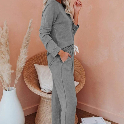 Dámsky ležérny, voľný strih, dvojdielny set topu a nohavíc