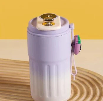 Displej teploty kávy zobrazuje každý stupeň na obrazovke, čím sa zachováva zlatistá aróma kávy.🌡️