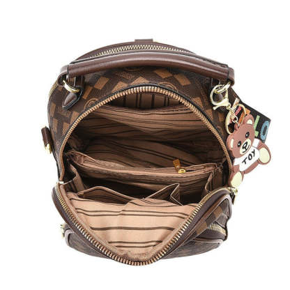 Módny batoh s diamantovou potlačou