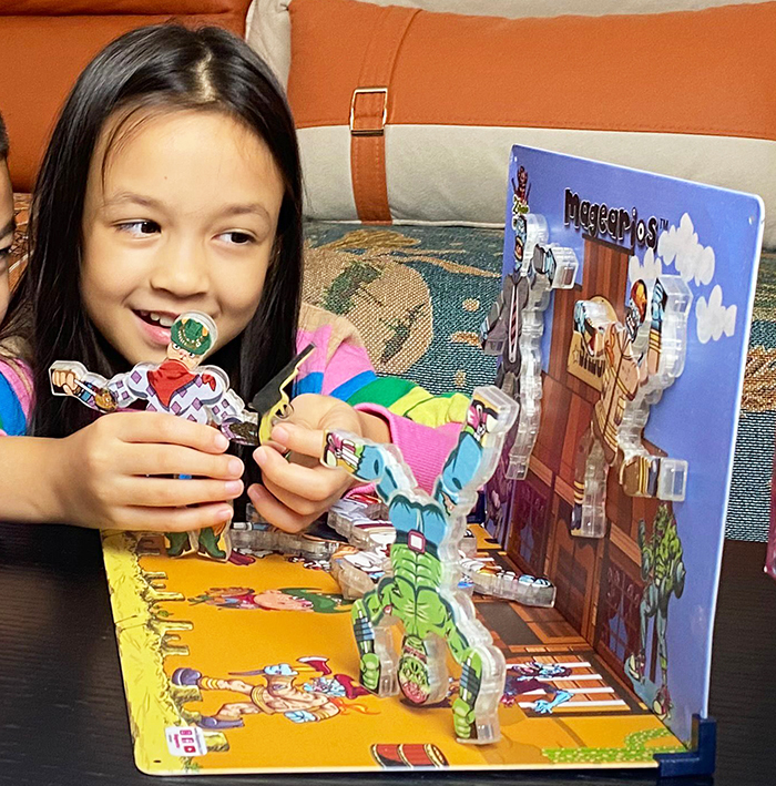 Puzzled Dots Magearios and Gearios Figures -Pirates and Golden Island .