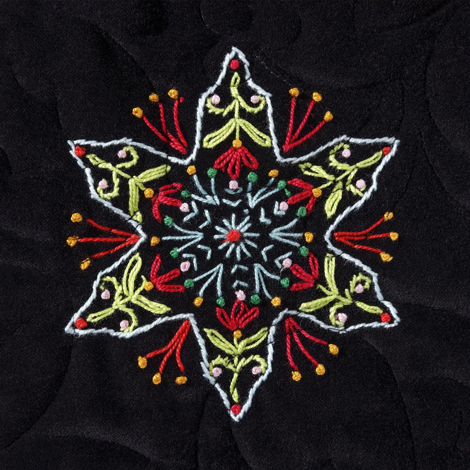 🎄Enchanted Christmas - 🧵✨A Keepsake Embroidery Kit by Missouri Star(❤️Beginner-friendly)