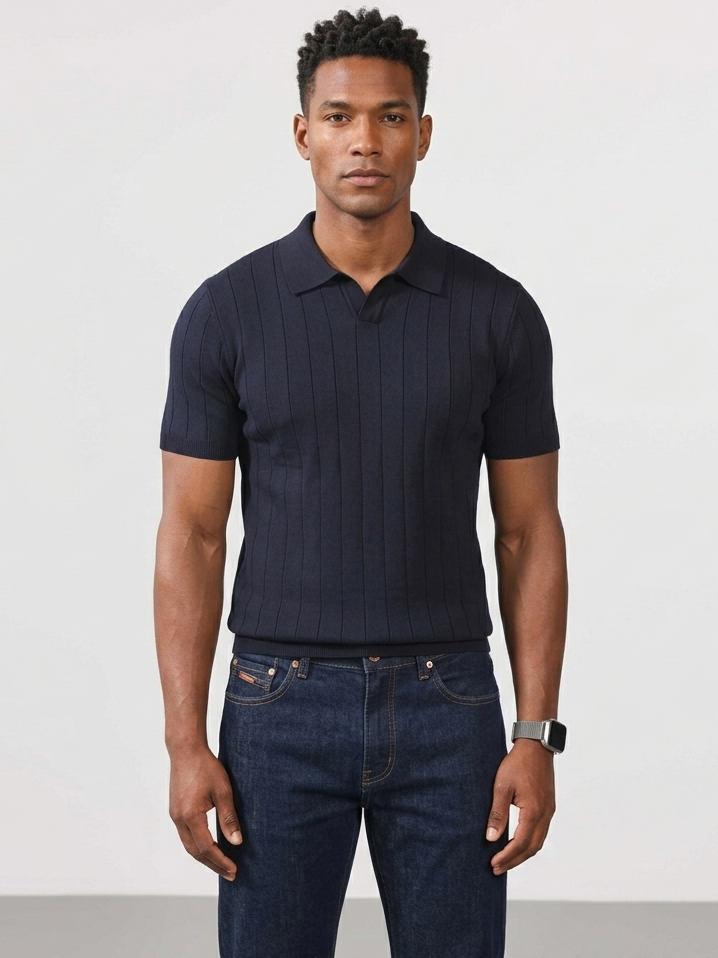 Men's "Old Money" Style Solid Color Light Luxury Commuter Short Sleeve Striped Knit Shirt