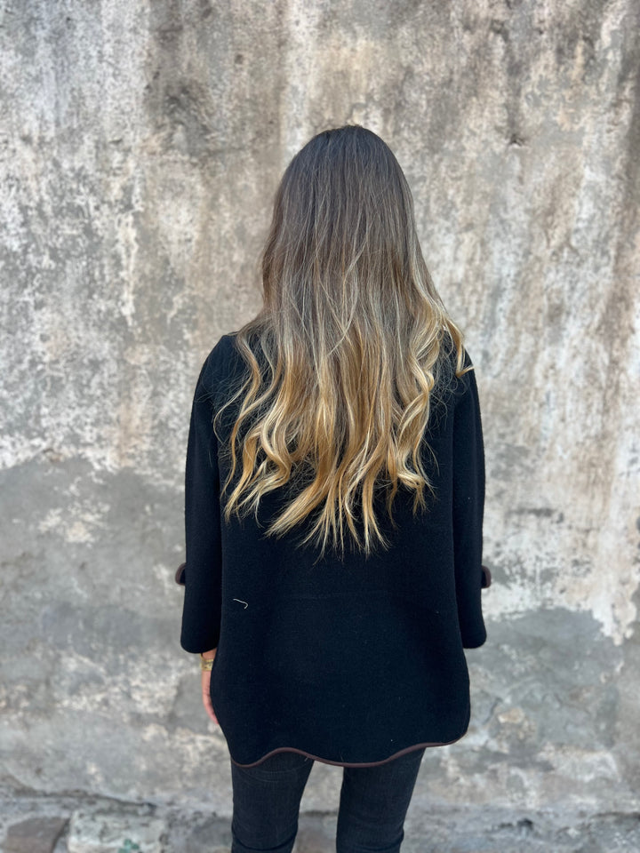 NEW🔥 2025 Women's Button Casual V-Neck Jacket