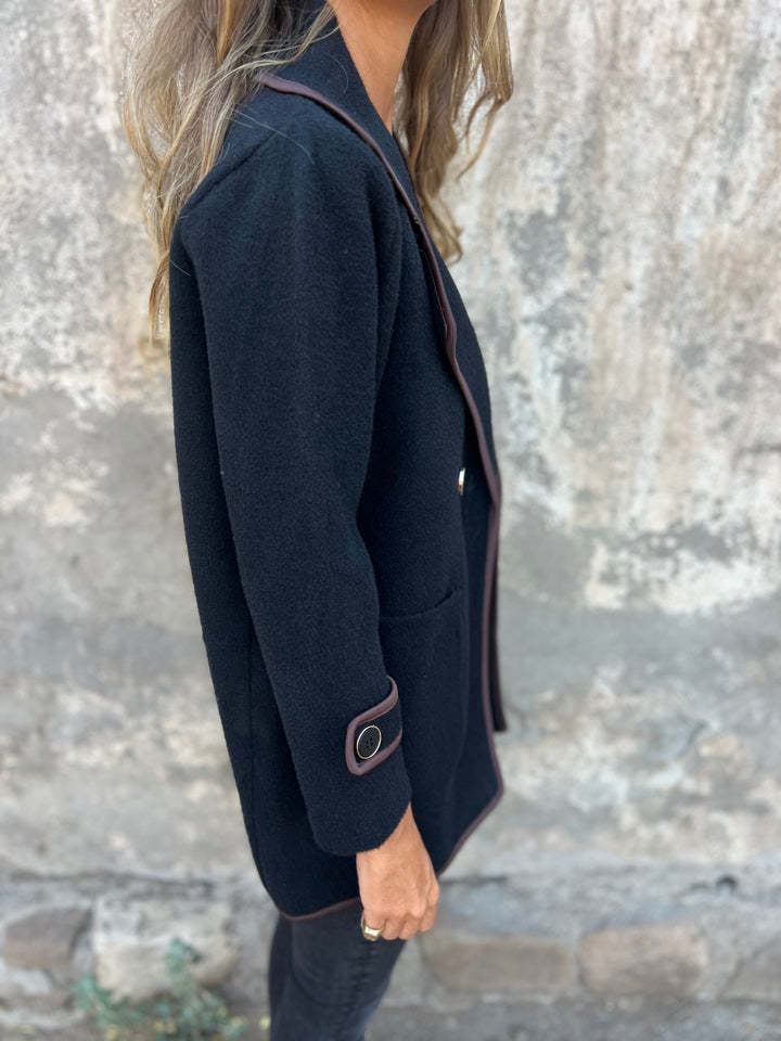 NEW🔥 2025 Women's Button Casual V-Neck Jacket