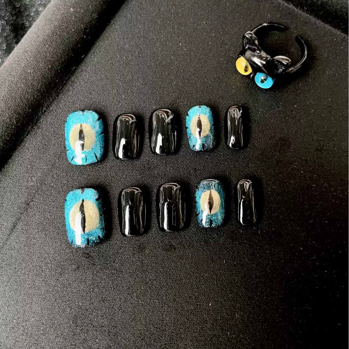 Devil's Eye Blue Marble Cat-Eye Press-On Nails — Handmade Short Design with Noir Feline Mystique