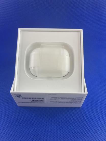 AirPods Pro with Magsafe Charging Case - (1st Generation) - Open Box