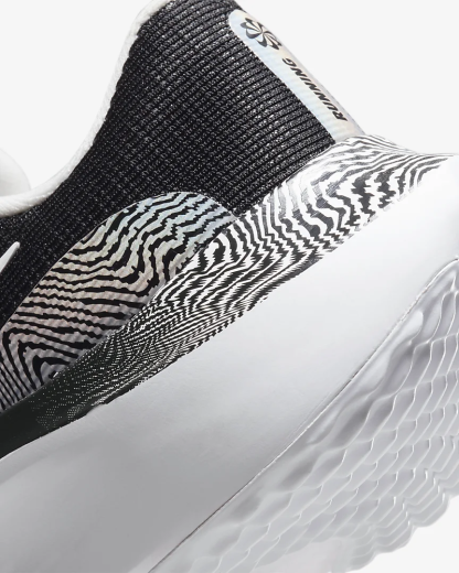 Women's Road Running Shoes