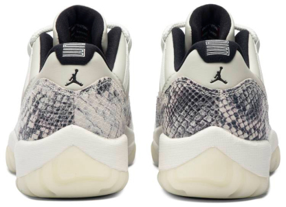 Retro Low 'Light Bone Snakeskin' CD6846-002