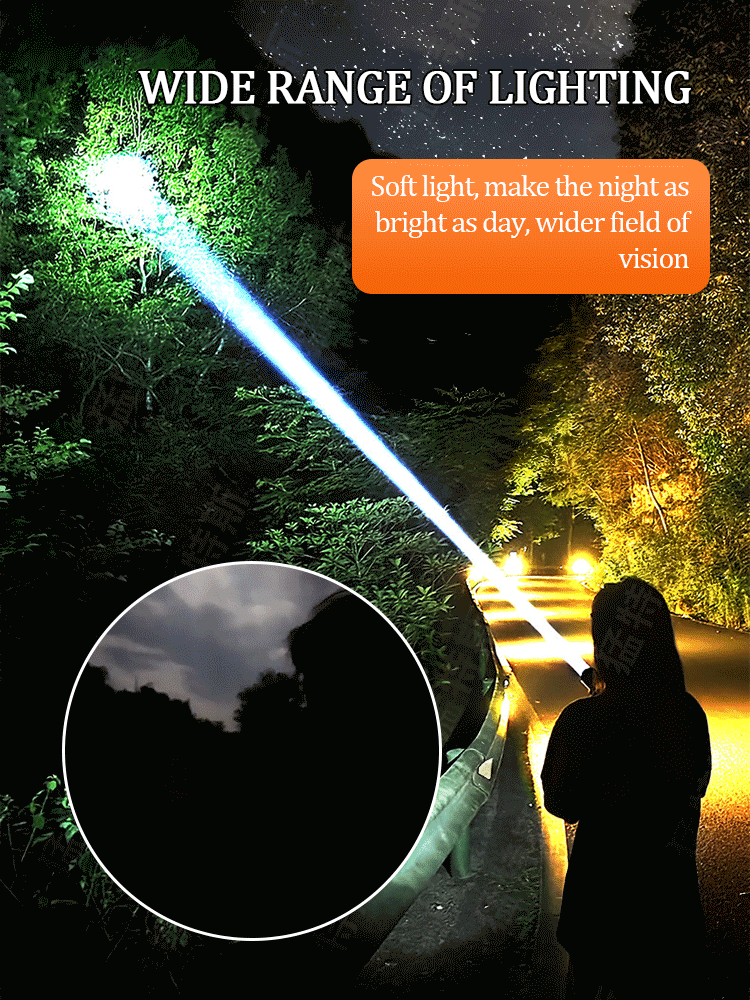 High brightness quad core flashlight