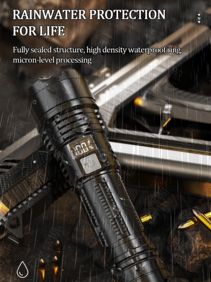 High brightness quad core flashlight