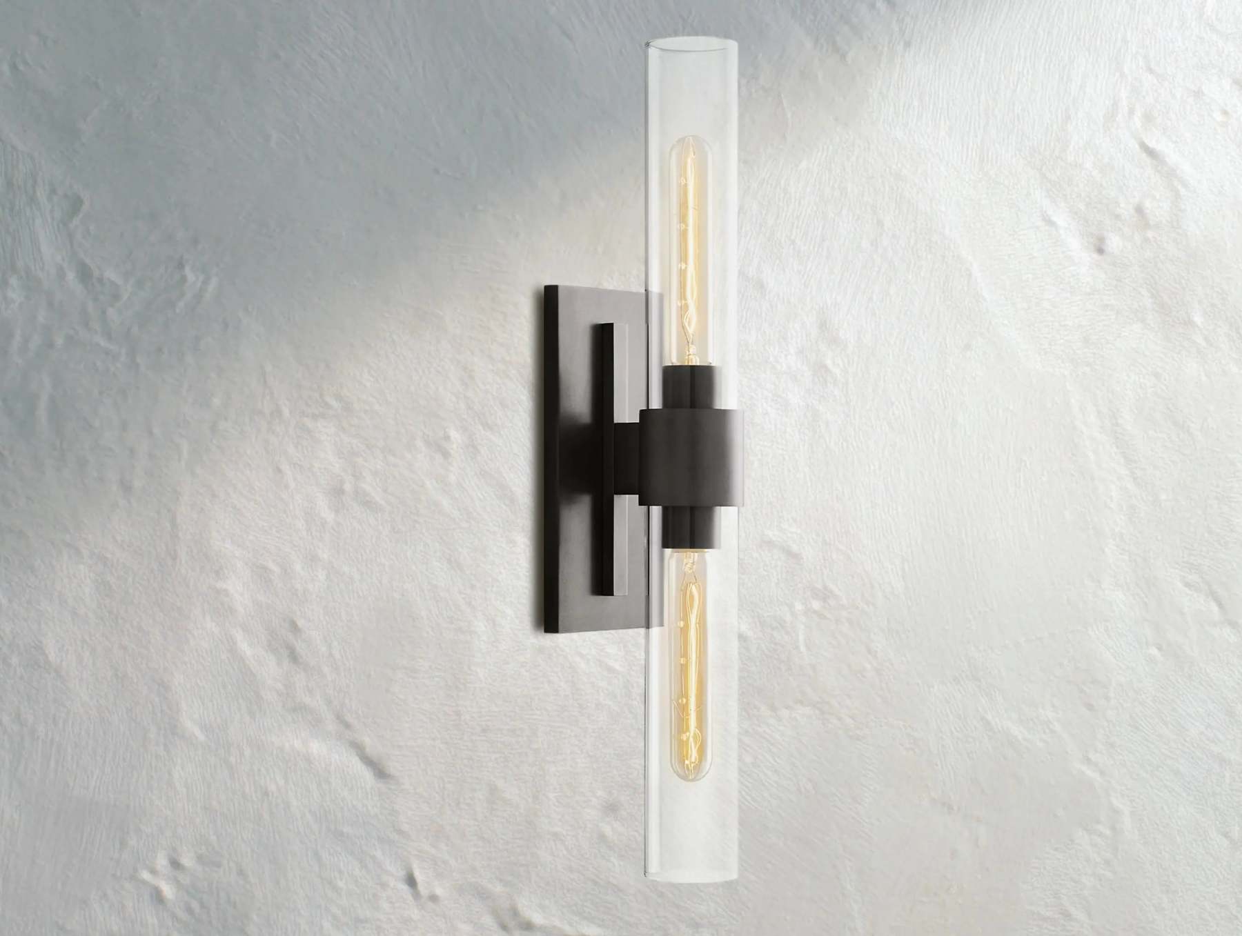 Ravelle Linear Sconce