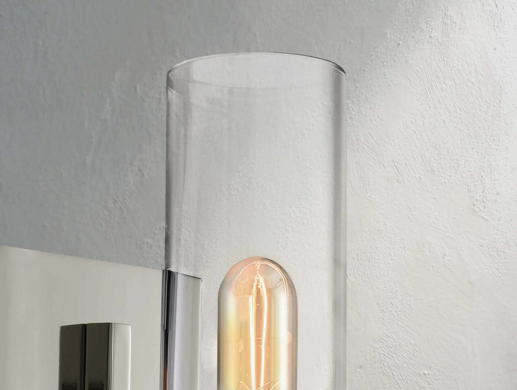 Ravelle Single light Glass Wall Sconce 