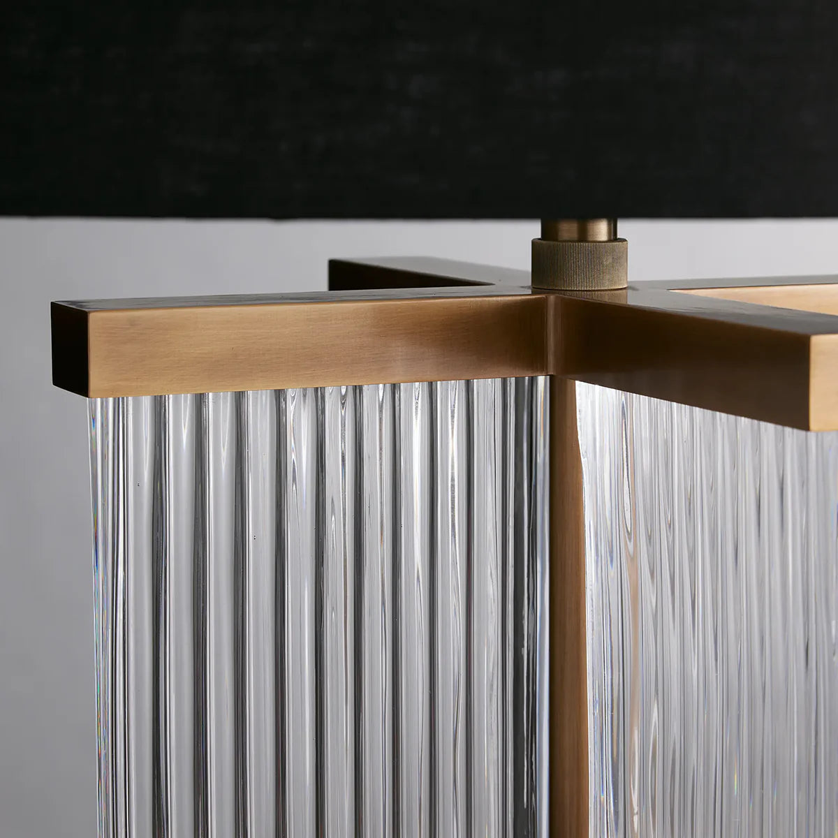 Art Glass Delsier Table Lamp