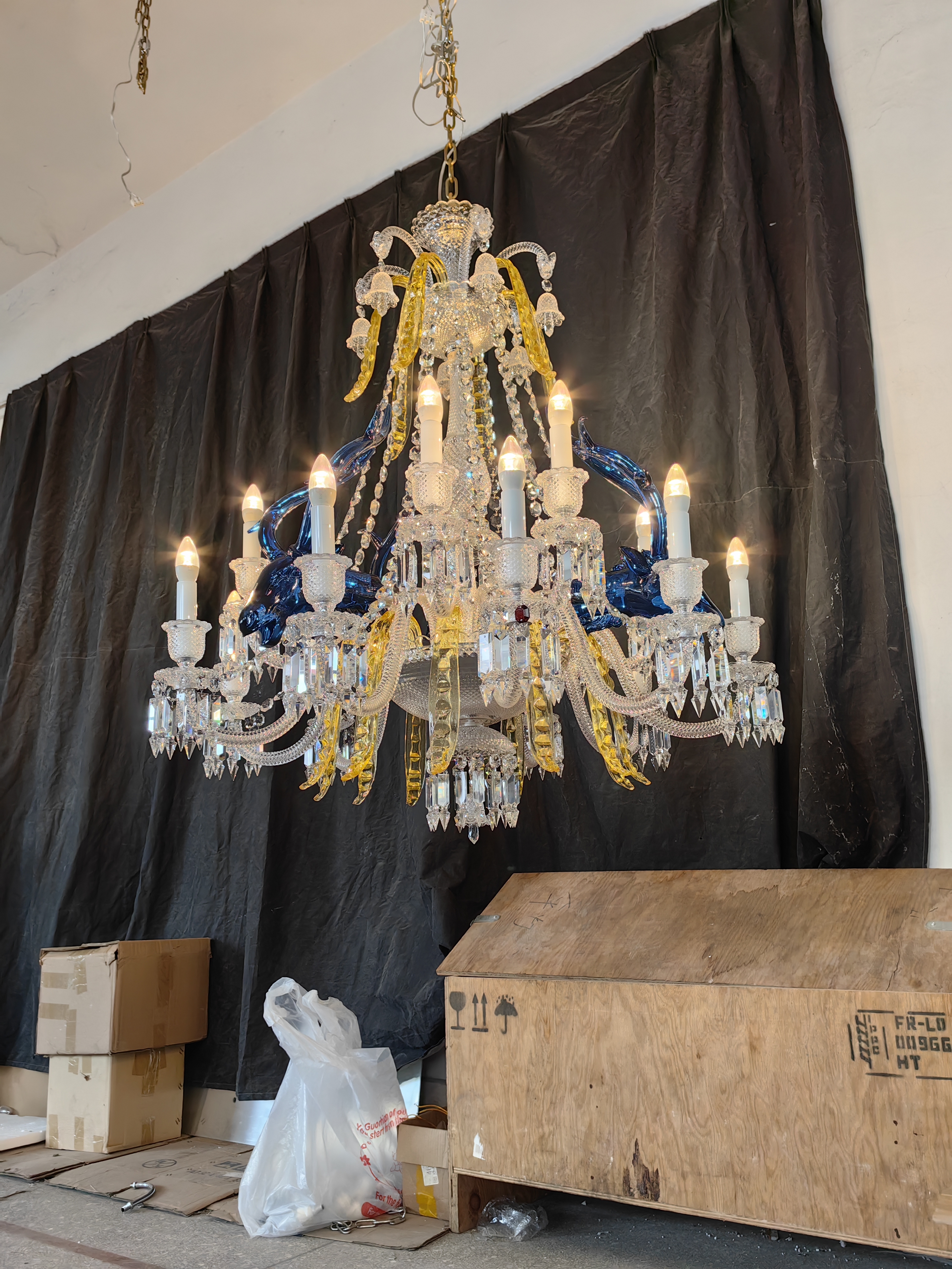 Baccarat 18 lights short Zenith Chandelier – MH LIGHTING