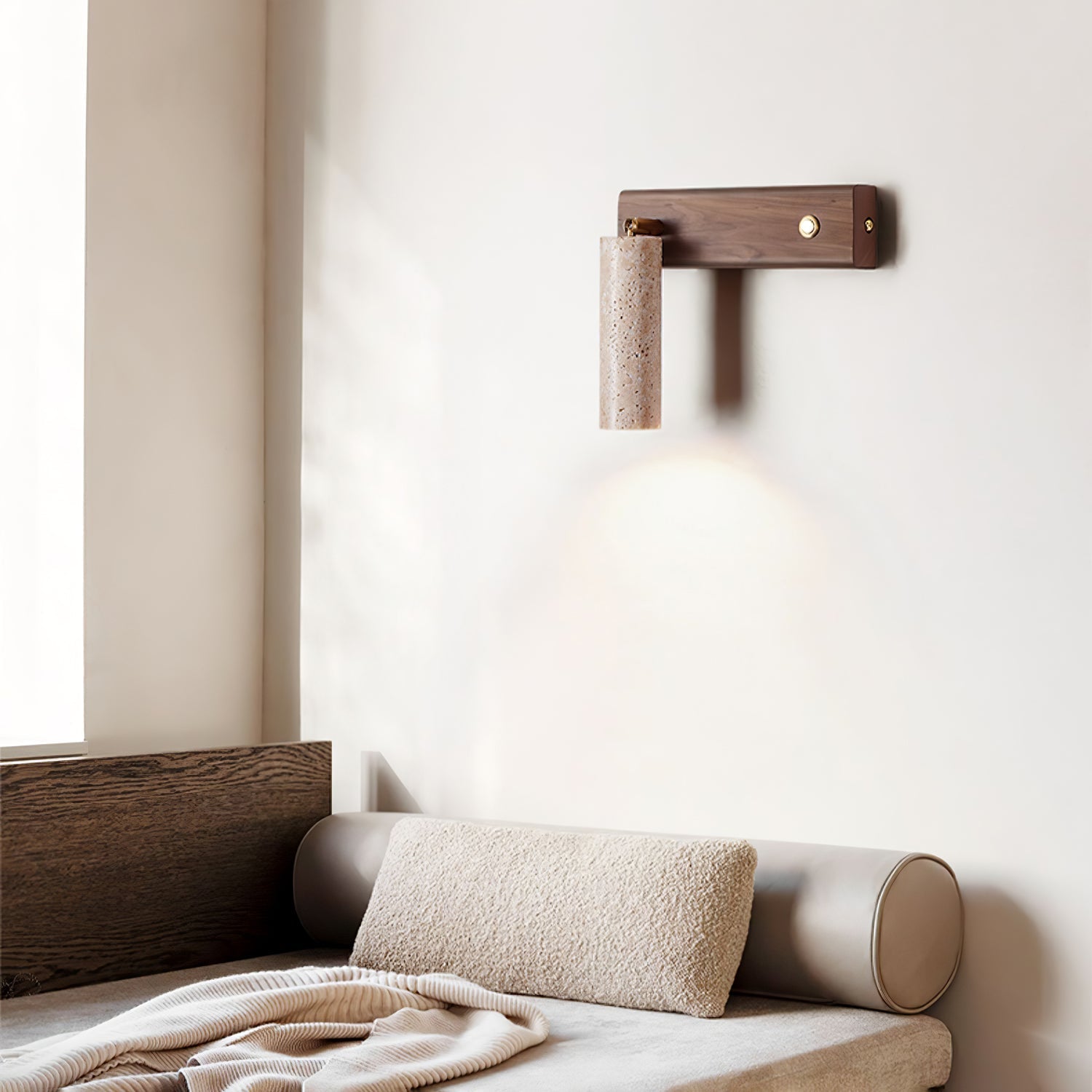 Travertine Lustra Torch Wall Lamp
