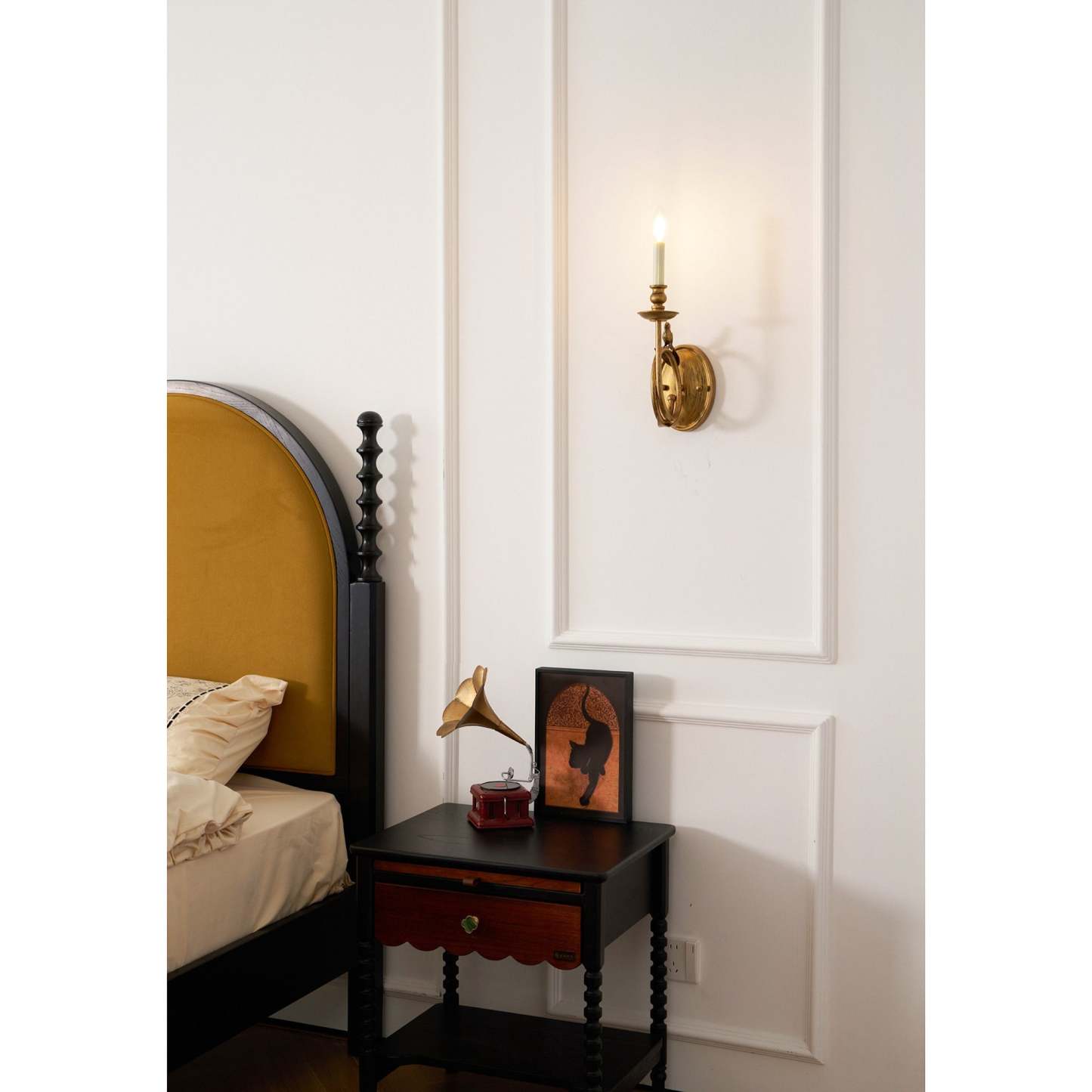 Perching Bird Sconce