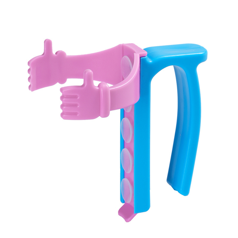 Can Holder with Spill-Proof Lid and Straw