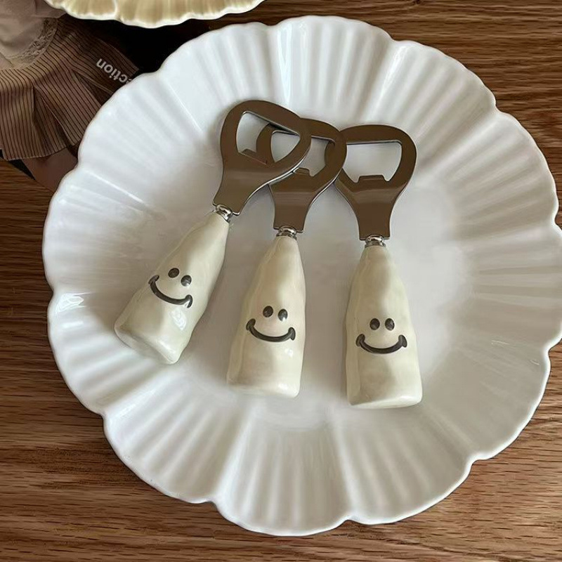 Stainless steel cute smiling face beer bottle opener
