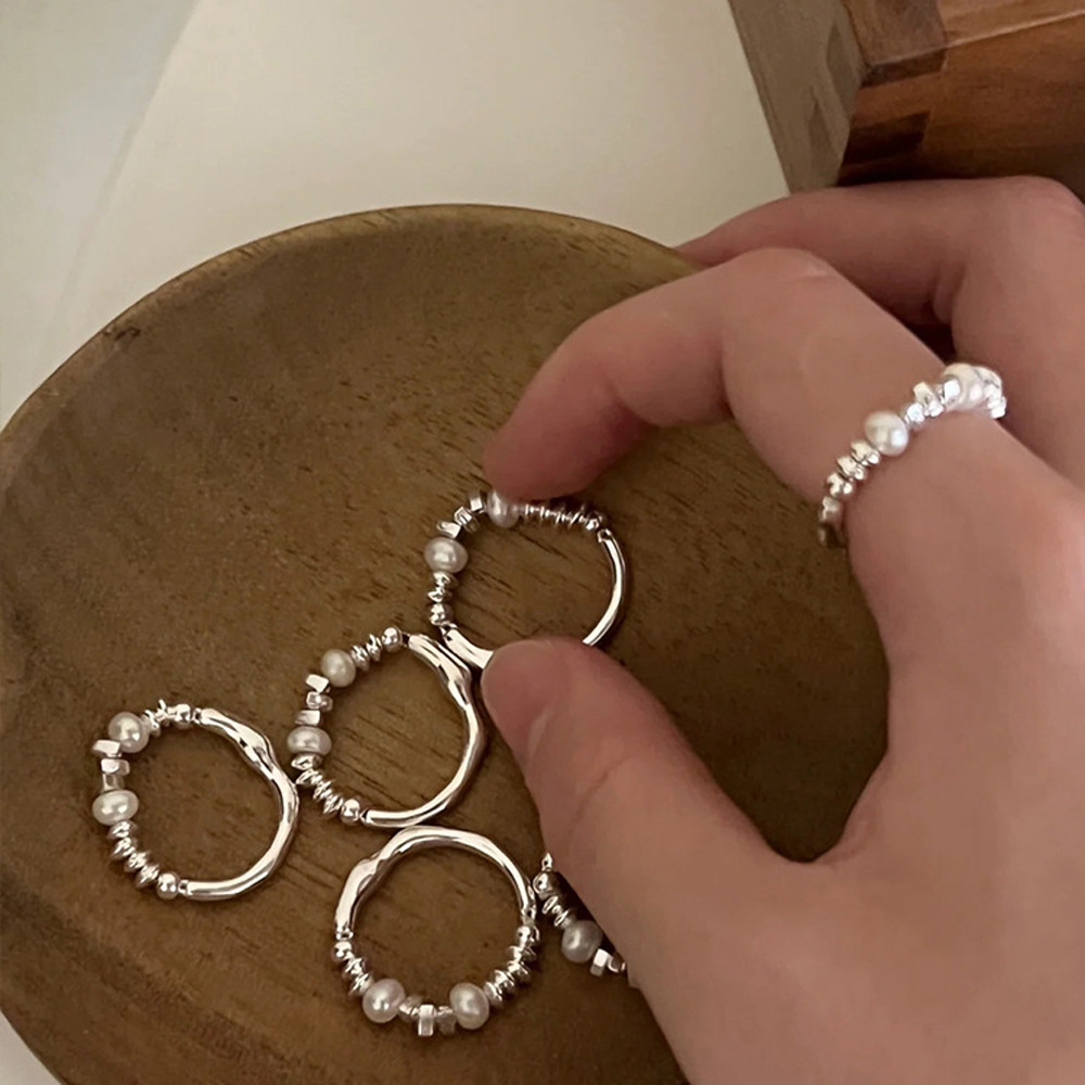 Crushed silver freshwater pearl ring