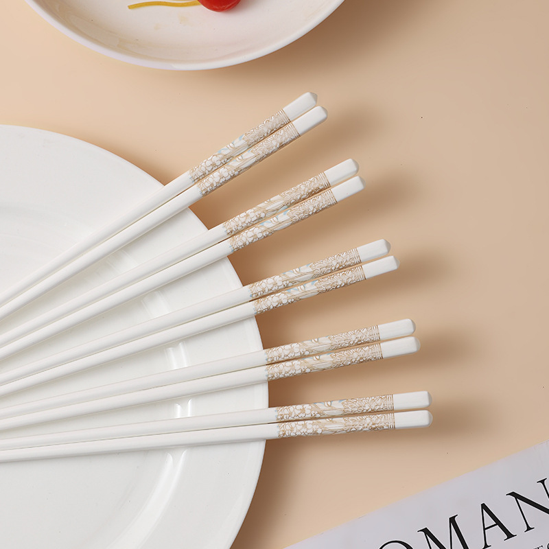 Ceramic Chopstick Set: Time Stroll