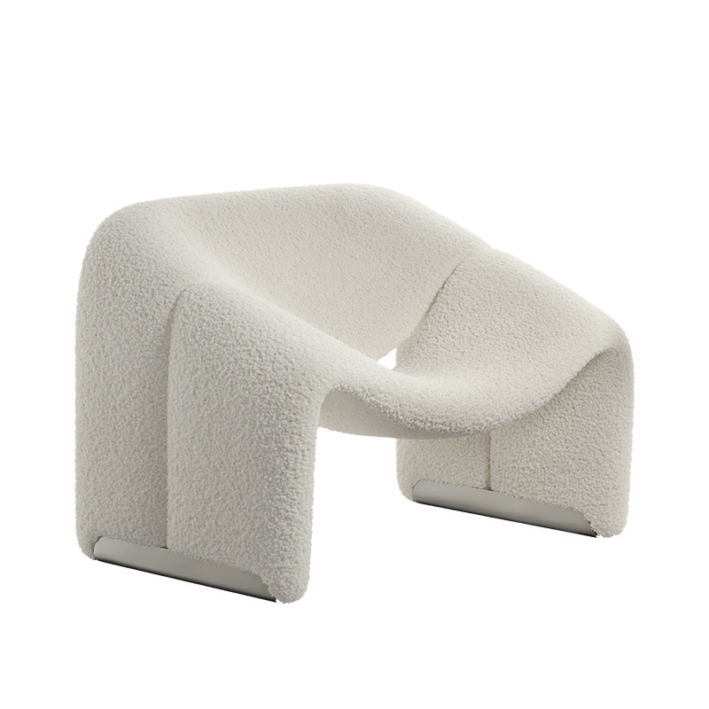 Cream-style smile chair