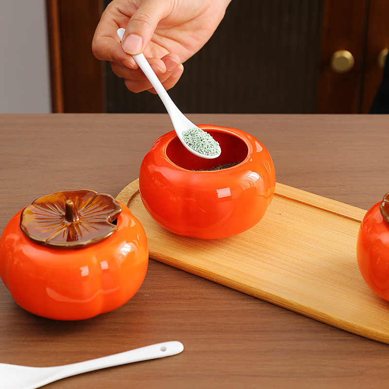 Ceramic high-temperature resistant seasoning jar