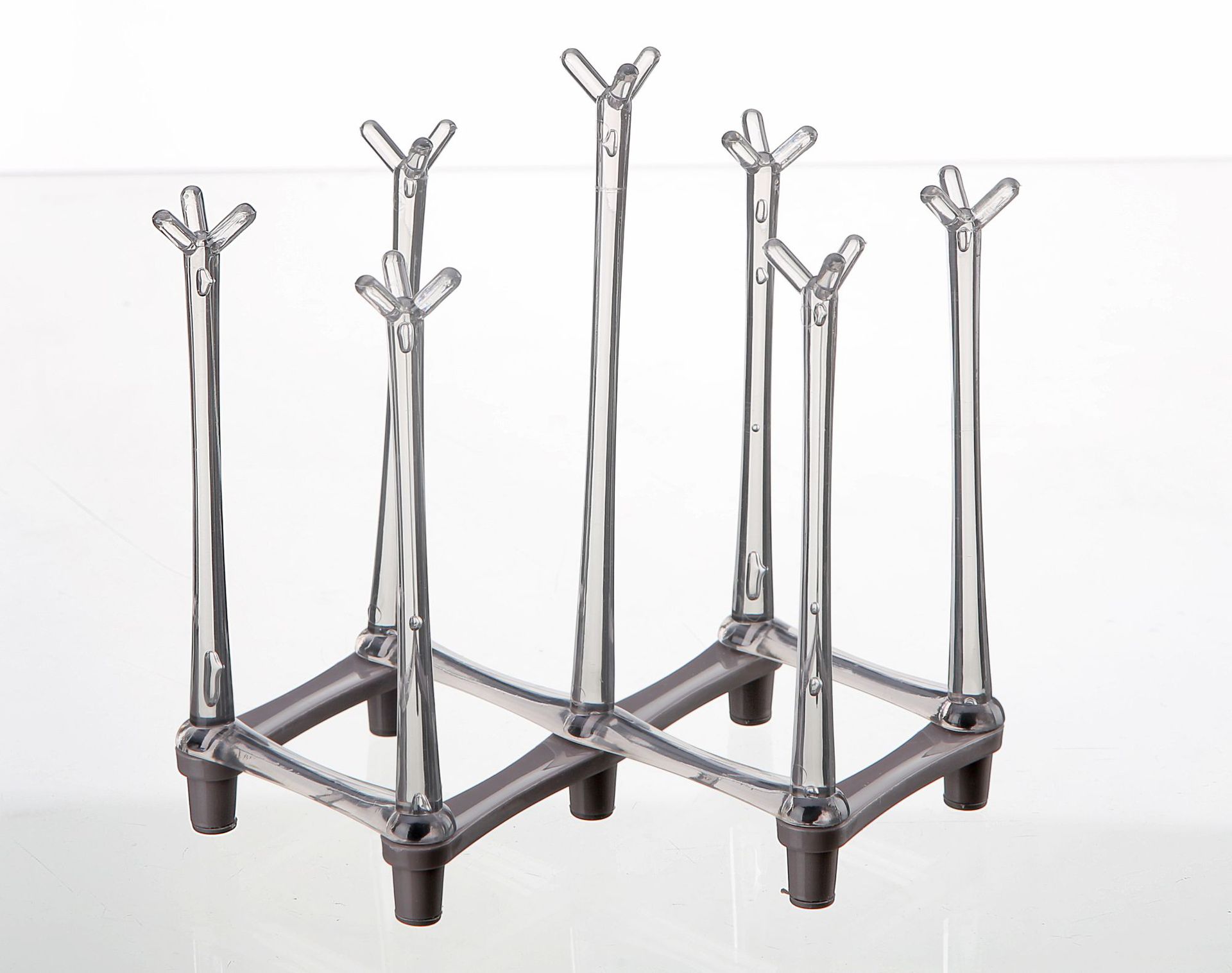 Household draining cup holder for placing water cups, coffee cups, glass cups, and teacups