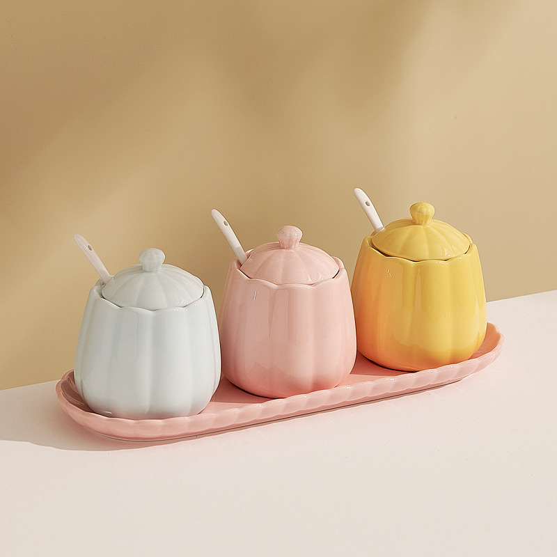 Ceramic seasoning jar set with three-color mix and match