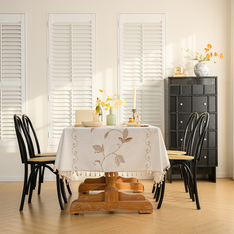 Embroidered checkered flower tassel tablecloth, rectangular coffee table cloth, dining table cloth