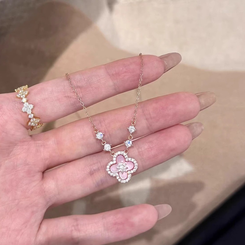 Cherry Blossom Pink Mother-of-Pearl Four-Leaf Clover Necklace