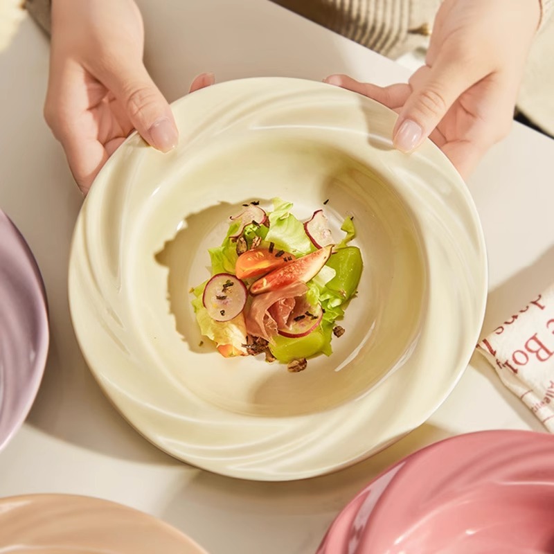 Household ceramic bowls and dishes - 8-inch fruit plate and dinner plate