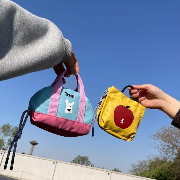 Tagi. Large-capacity foldable and retractable bag